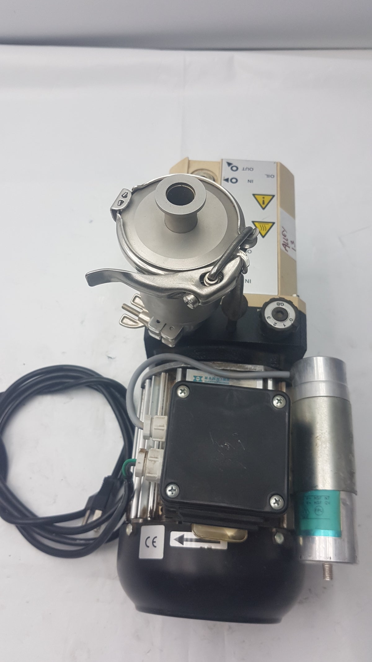 Leybold Trivac D5E Dual Stage Oil Sealed Rotary Vane Vacuum Pump
