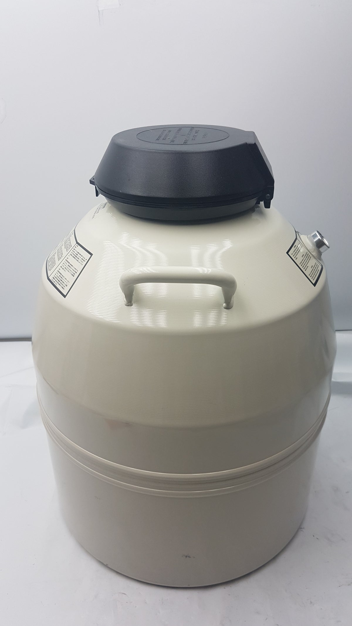 Thermo Scientific BioCane 47 LN2 Cryogenic Storage System
