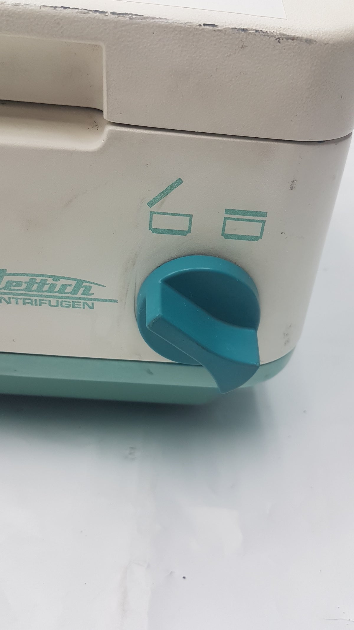 Hettich Zentrifugen EBA 21 Benchtop Laboratory Centrifuge Type 1004-01