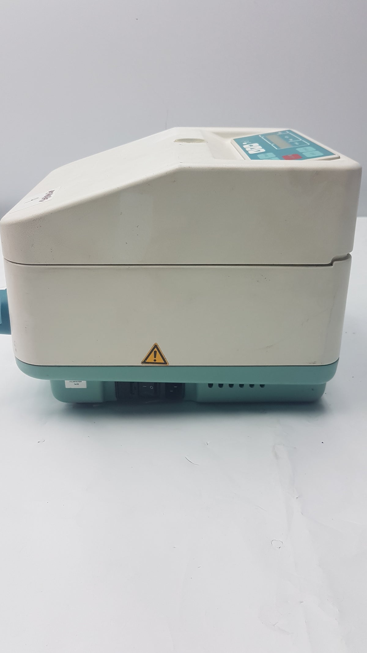 Hettich Zentrifugen EBA 21 Benchtop Laboratory Centrifuge Type 1004-01