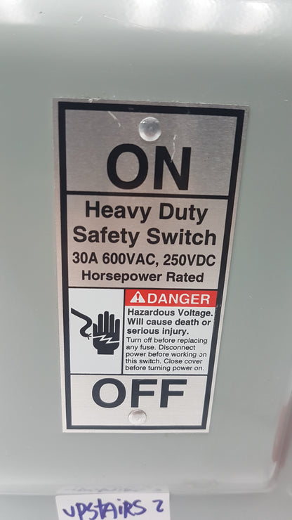 Siemens HNF361 Non Fusible Heavy Duty Safety Switch 3-Pole 30A 600V