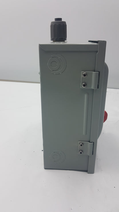 Siemens HNF361 Non Fusible Heavy Duty Safety Switch 3-Pole 30A 600V