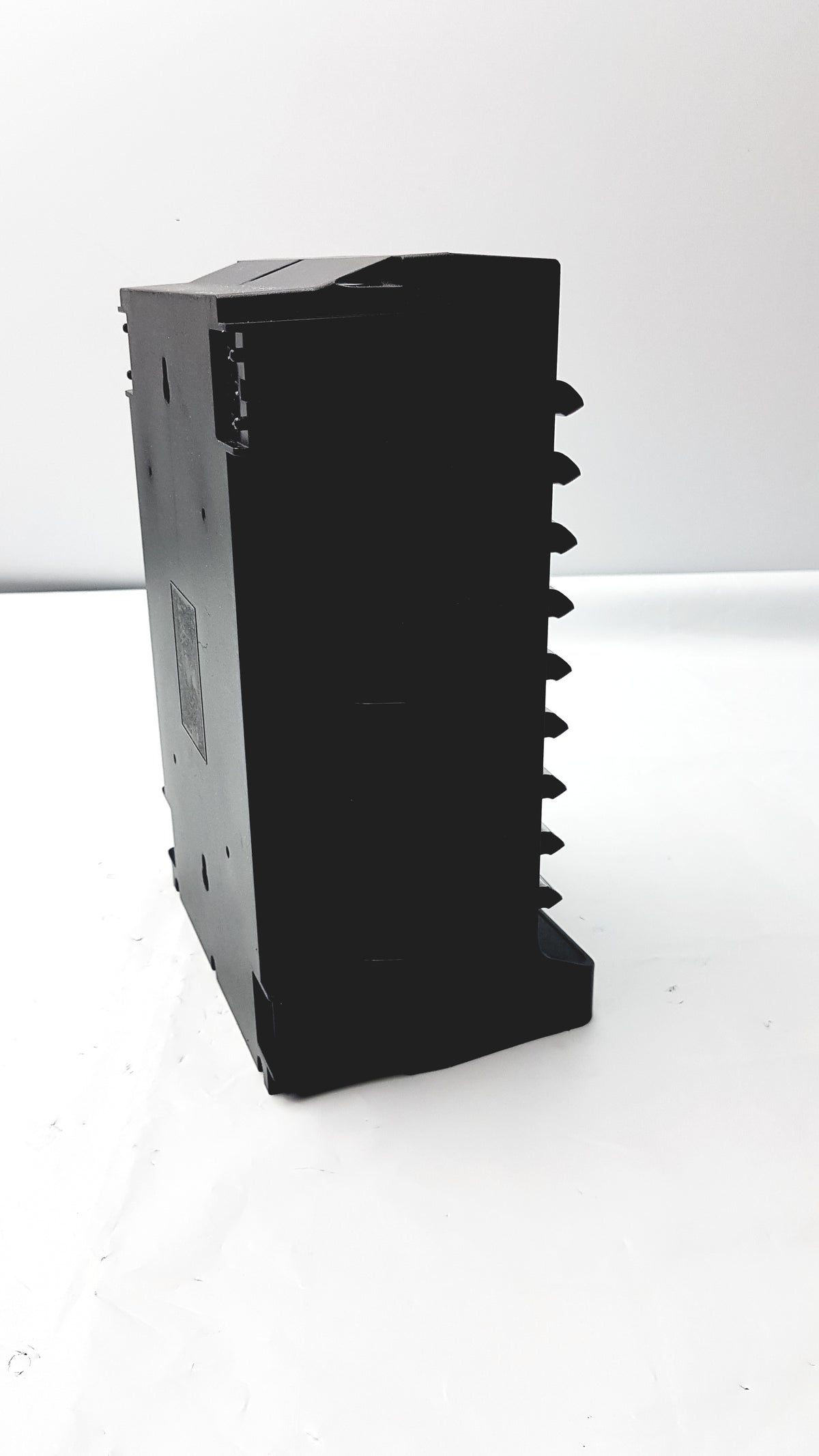 HME Wireless Inc 30-Bay Pager Charging Station With 29 Pagers Model - IQ2008