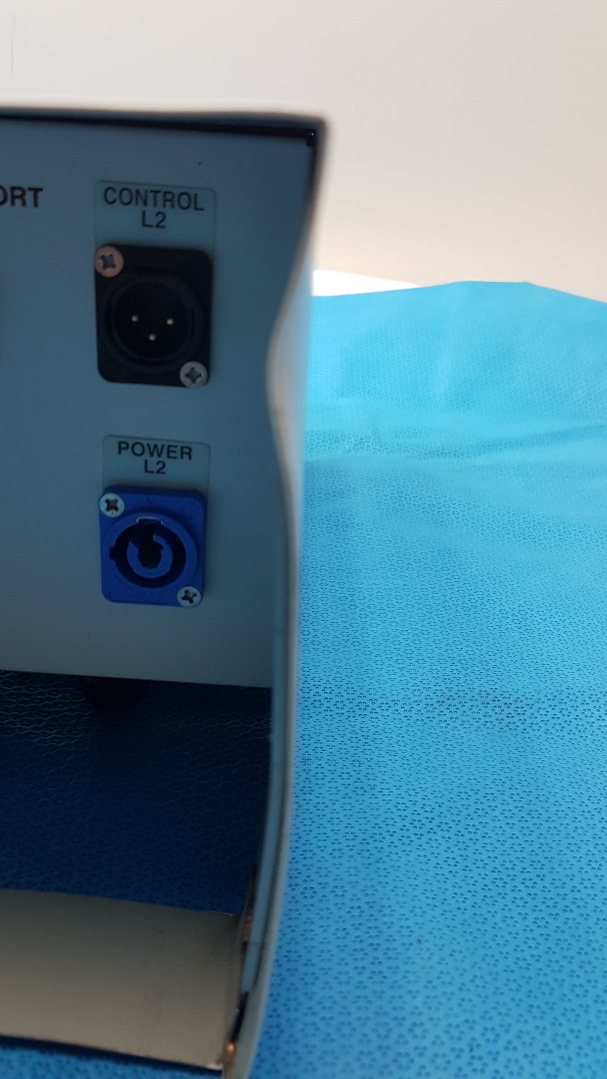 Stryker Visum LED Surgical Light System Led Wall Control Ref 0682-001-312