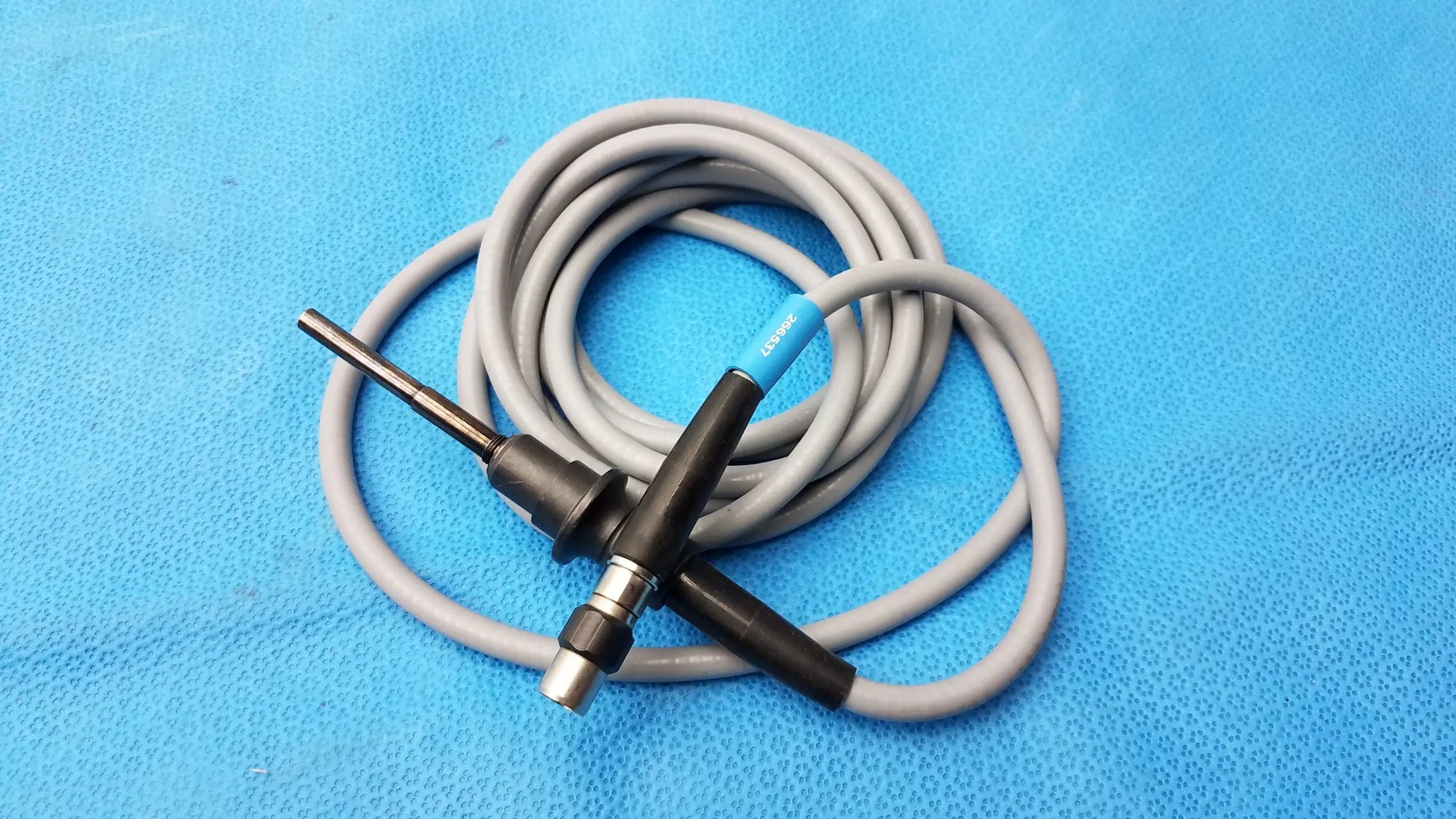 Reuse Medical Equipment 266537 Autoclavable Fiber Optic Light Guide Cable Fiber Optic Light Guide Cable, second-hand product photo 1