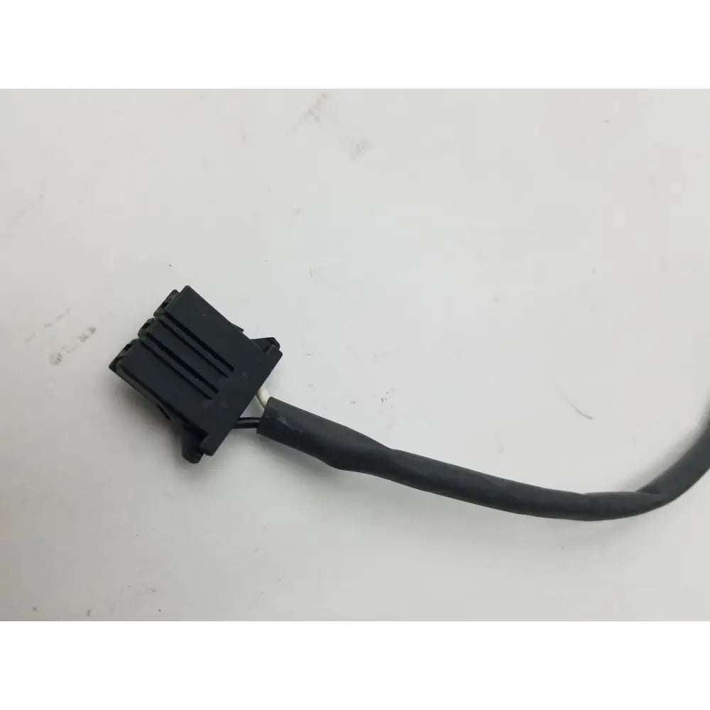 Black ribbed plastic 3 pin female cable wire with insulated black wire for secure electrical connections