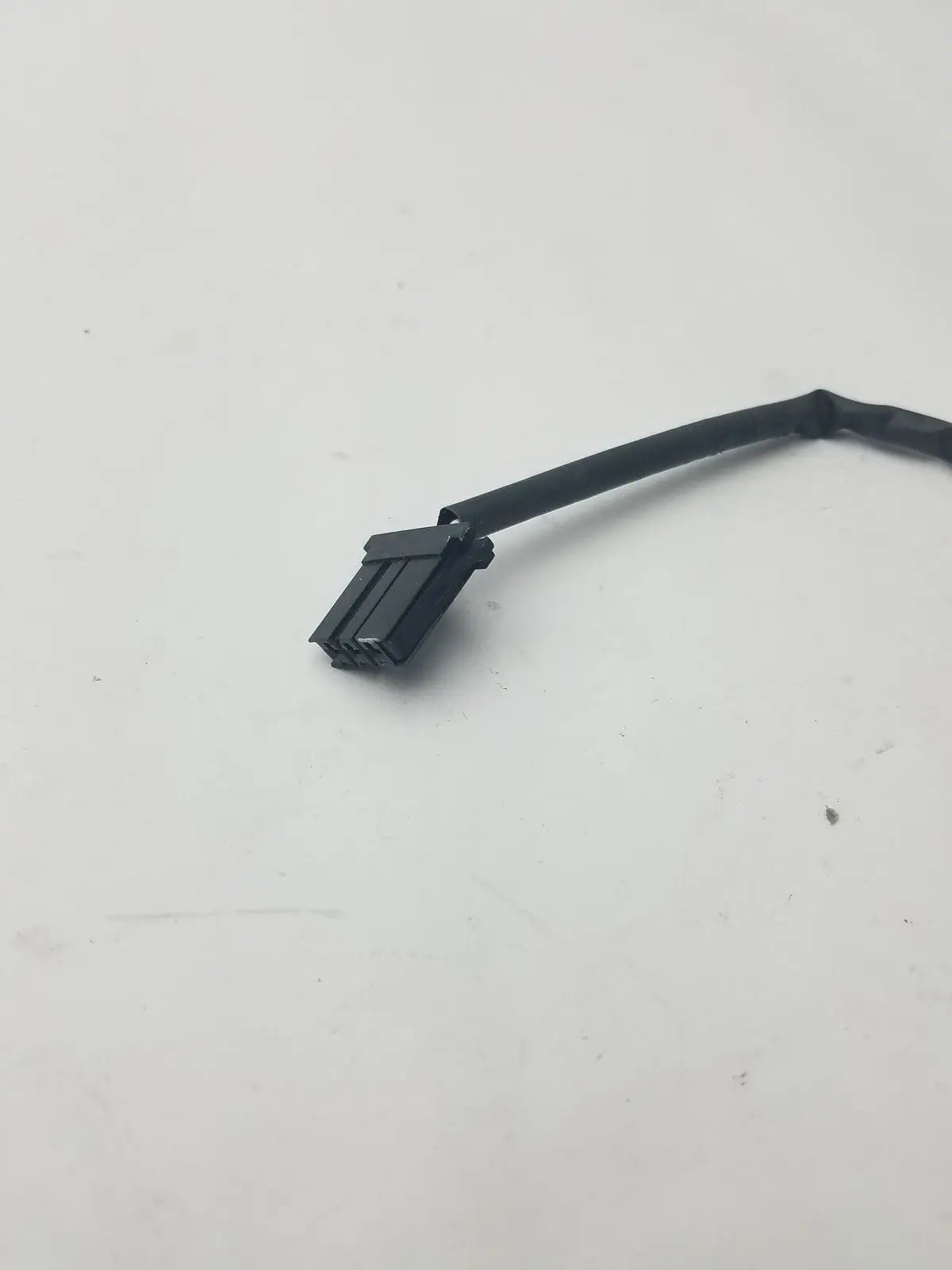 Black plastic 3 pin female connector wire cable with rectangular multi pin female connector plug