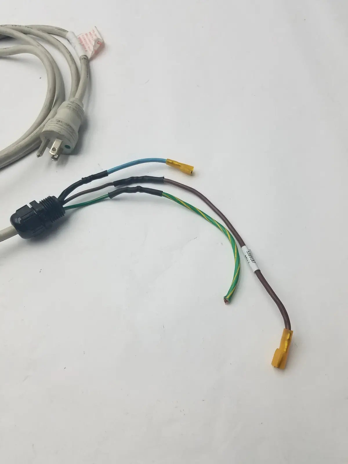 Gray 3 prong power cable with black connector and yellow wire connector harness for electrical connections