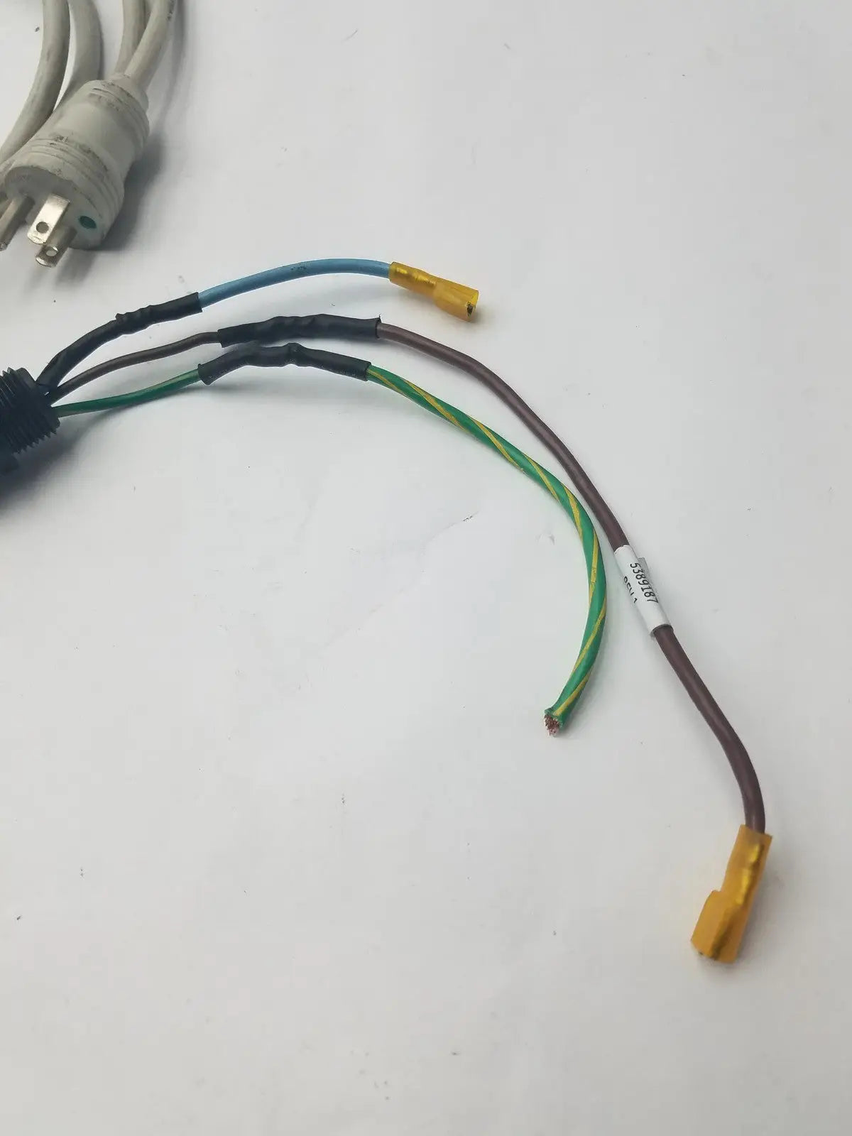 A multi-colored 3 prong power cable with yellow wire connector harness and white power plug for electrical connections