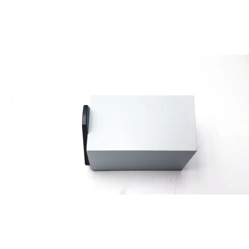 Light gray rectangular calibration kit a1146001b with black plastic clip for shape calibration kit use