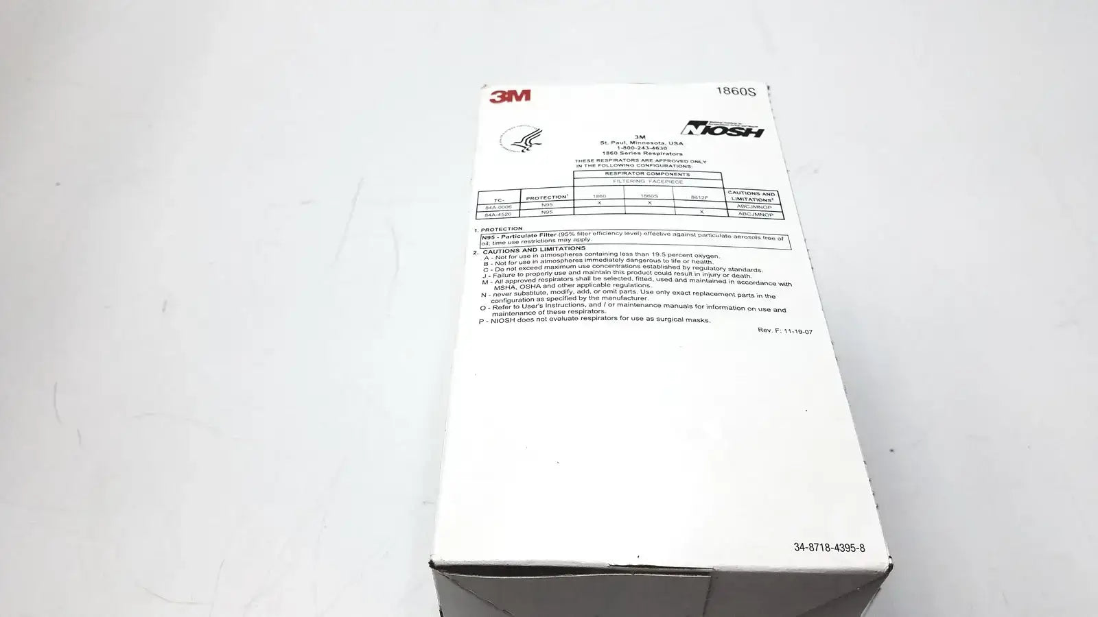 3M 1860S Small Health Care Particulate Respirator and Surgical Mask, Exp 10-2026 Surgical N95 Respirator, second-hand product photo 3