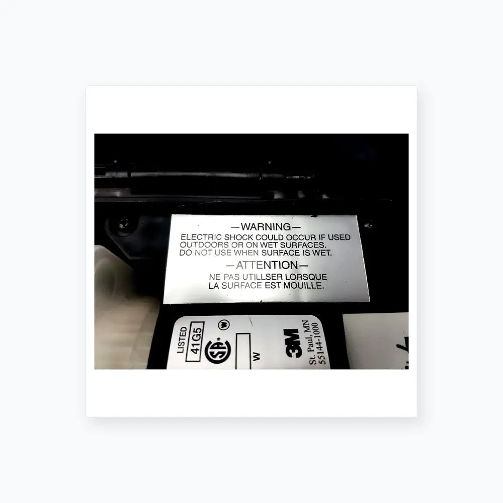 3M Electronics 497 Service Vacuum Service Vacuum, second-hand product photo 2
