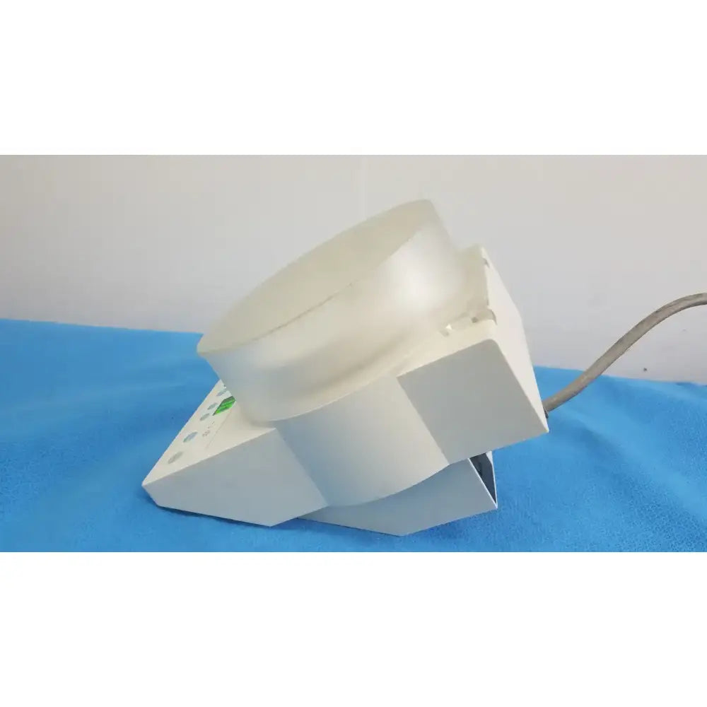3M ESPE ROTOMIX Capsule Mixing unit 120V / 60 Hz D-82229 Ser. No 960401010284 Capsule Mixing Unit, second-hand product photo 5