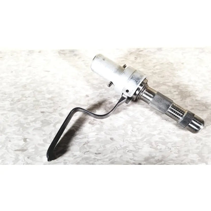 Metallic 3m maxi driver ii autoclave tool with white cylindrical head, threaded shaft, and black curved handle for tray air powered use