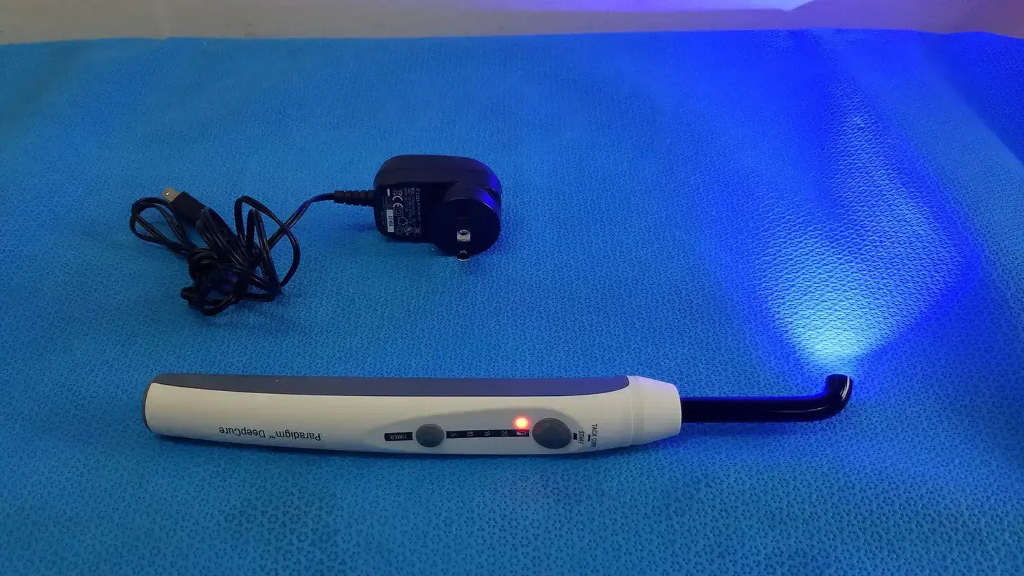 3M Paradigm DeepCure LED Dental Curing Light System with Charger Dental Curing Light System, second-hand product photo 1