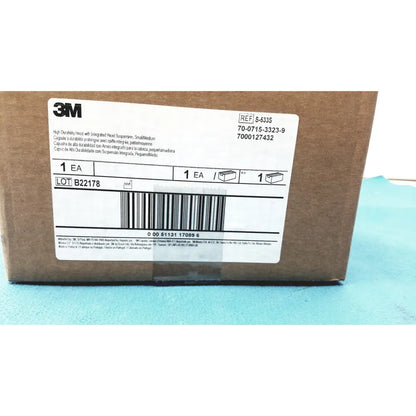 Brown cardboard box with white label and barcode for 3m s-533s high durability hood with integrated suspension