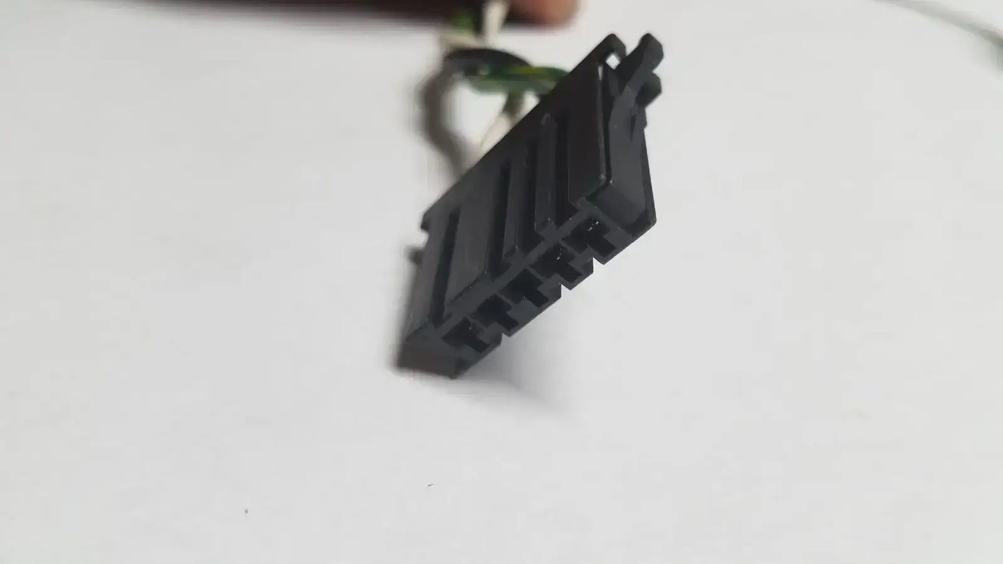 Generic 4 Female Electric Board Strip, Line Output 400VA Max Power Strip, second-hand product photo 11