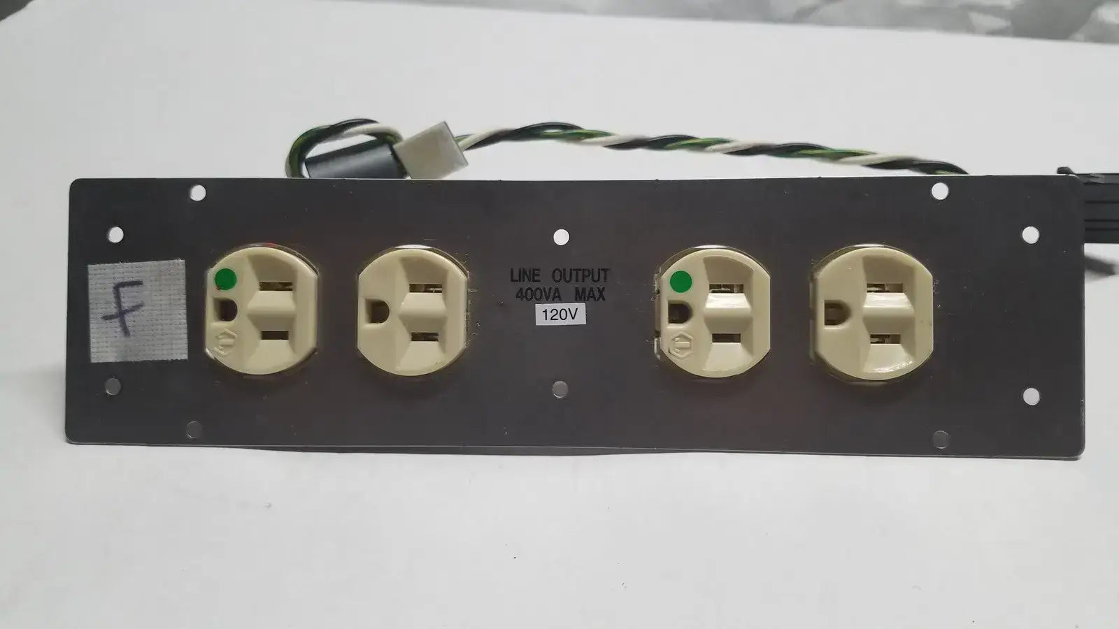 Generic 4 Female Electric Board Strip, Line Output 400VA Max Power Strip, second-hand product photo 2