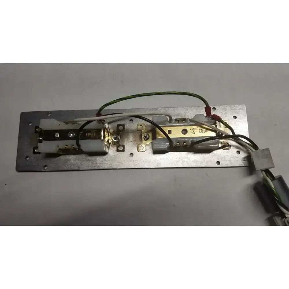 Generic 4 Female Electric Board Strip, Line Output 400VA Max Power Strip, second-hand product photo 8