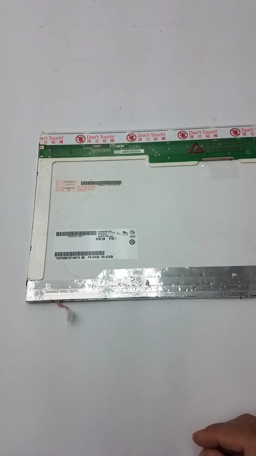 Generic 42T0595 B141EW04 V.7 14.1” WXGA LCD Screen for Lenovo ThinkPad T400 R400 Laptop LCD Screen, as-is (for parts) product photo 3
