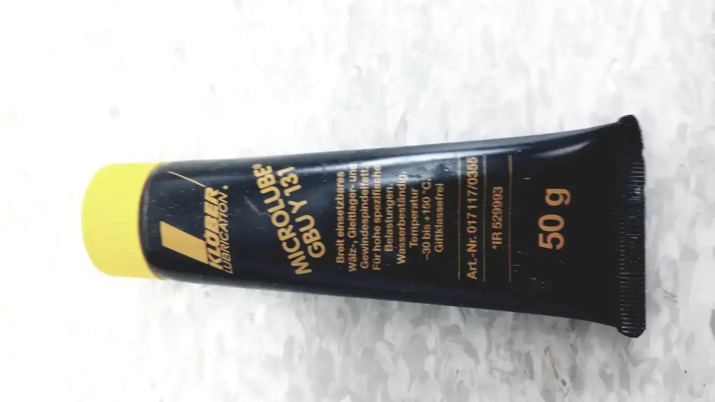Generic 4X and 4X Accessories with Kluber Lubrication Microlube GBU Y 131 Maintenance & Lubrication Kit, second-hand product photo 7