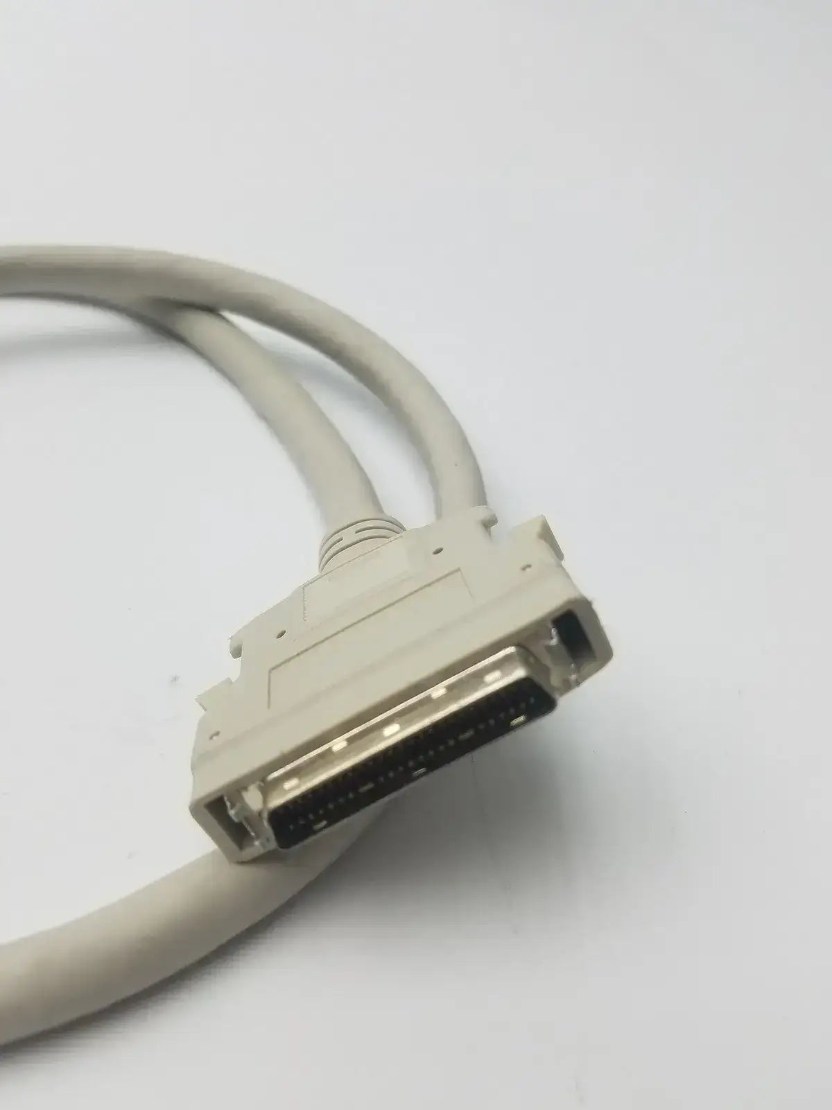 Generic 50-Pin Male to Male SCSI Cable for IBM Computer MDR SCSI Cable, second-hand product photo 3