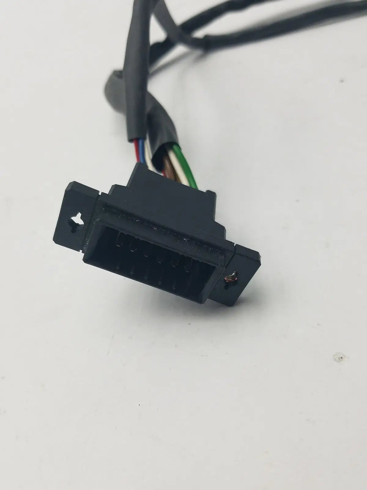 Generic 6 Pin Female Cable to 2 Wire Different Connector VGA to Video Adapter Cables, second-hand product photo 3
