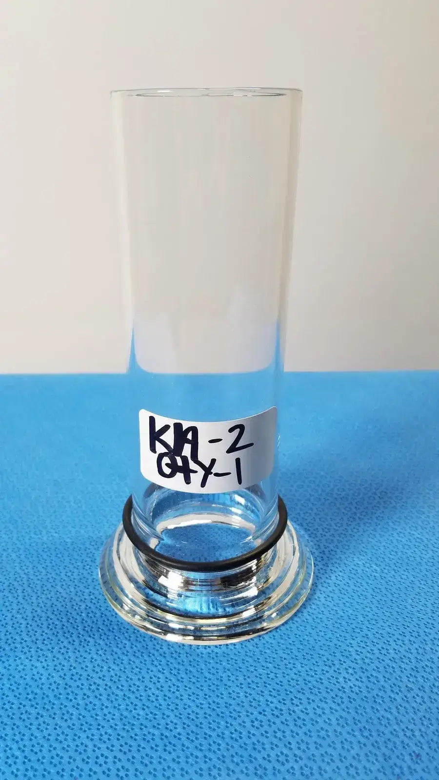 Unbranded 7-Inch Chimney Shape Laboratory Glass – Borosilicate Labware Tube Laboratory Glass Tube, second-hand product photo 1