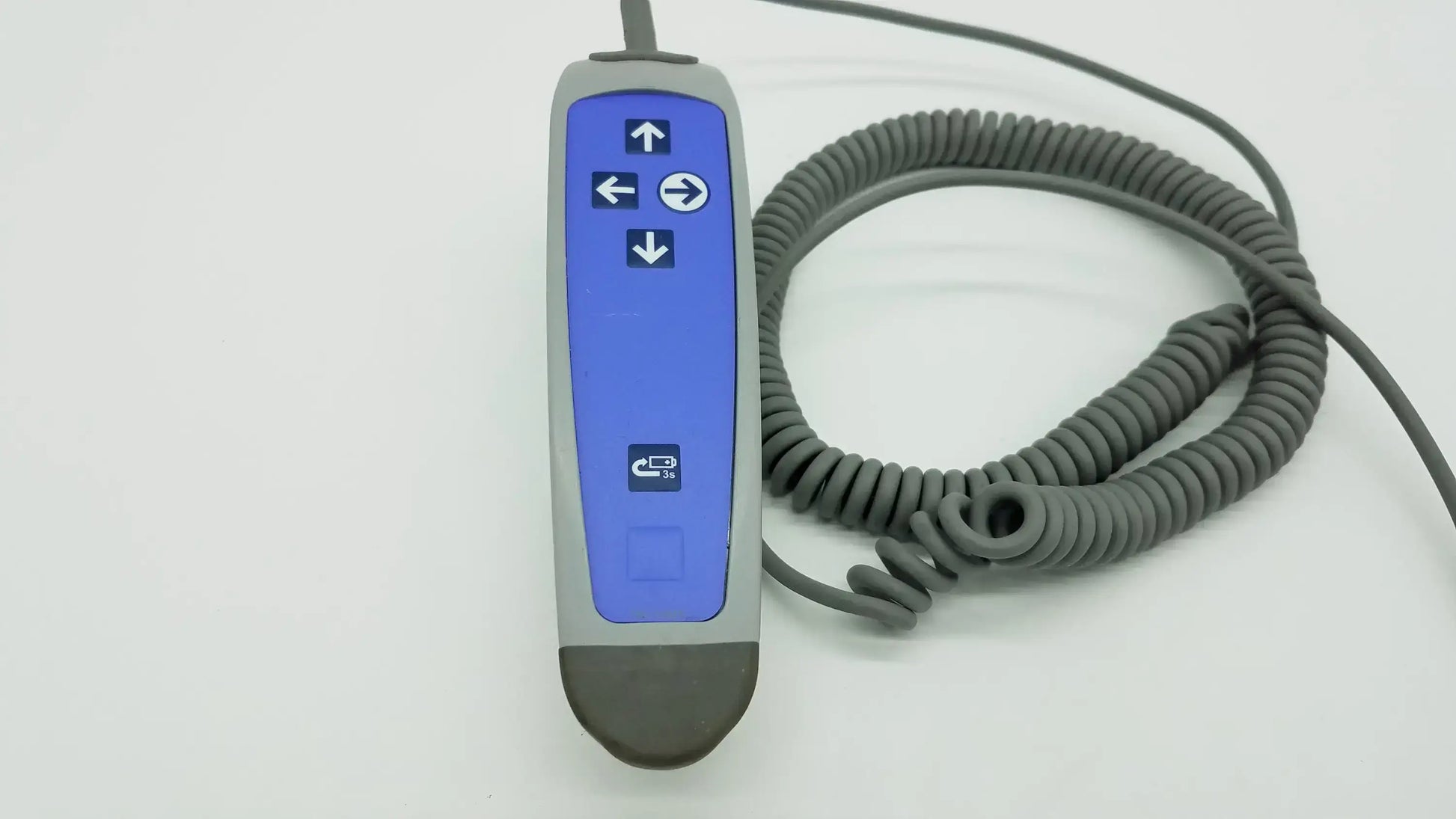 Reuse Medical Equipment 700-13845 4-Button Ceiling Lift Handset Remote 4-Button Ceiling Lift Handset Remote, second-hand product photo 6