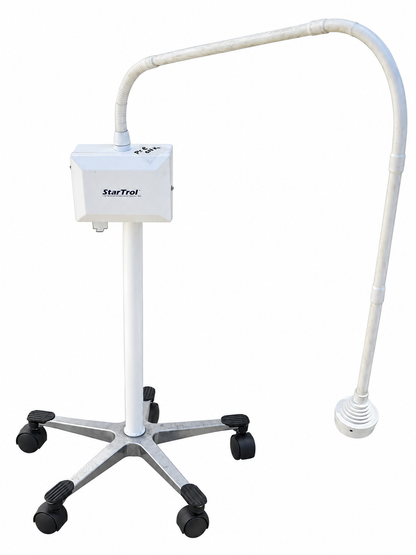 StarTrol LED Mobile Medical Examination Light With Rolling Stand