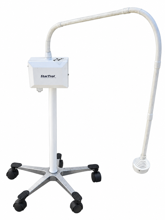 StarTrol LED Mobile Medical Examination Light With Rolling Stand