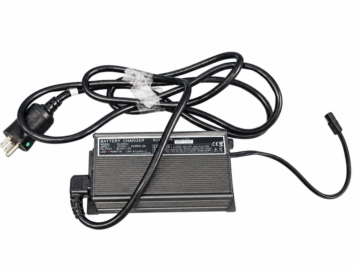 Schauer JAC0524 Battery Charger With XLR Connector 24V DC 5A 50/60Hz