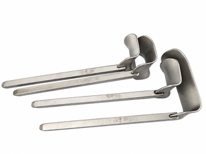 Lot of 4 Surgical Kelly Retractors - Various Sizes