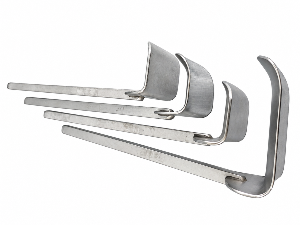 Lot of 4 Surgical Kelly Retractors - Various Sizes