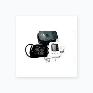 جهاز قياس ضغط الدم ديلوكس من A&D Medical Life Source UA-651W-AC - طقم كامل