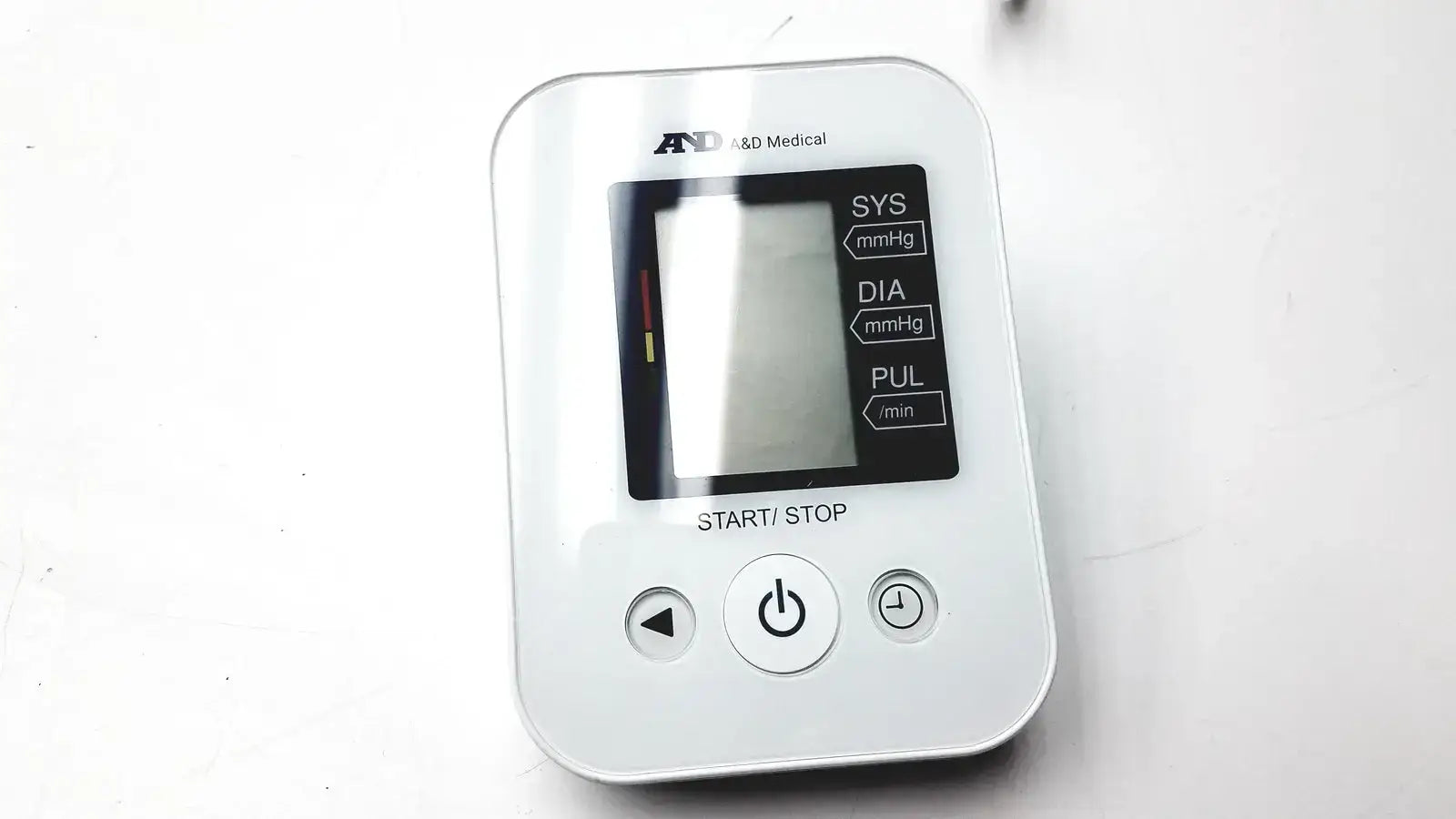 A&D Medical Life Source UA-651W-AC Deluxe Blood Pressure Monitor Full Kit Blood Pressure Monitor, second-hand product photo 2