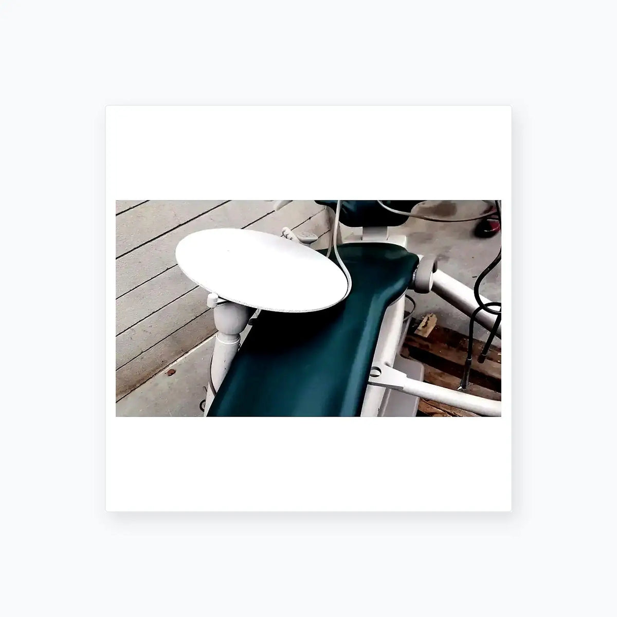 A Dec Biz Dental Patient Chair Dental Patient Chair, as-is (for parts) product photo 8