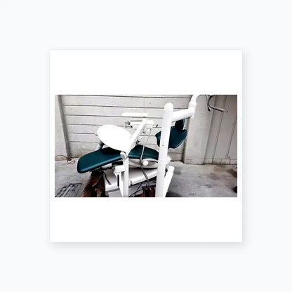 A Dec Biz Dental Patient Chair Dental Patient Chair, as-is (for parts) product photo 1