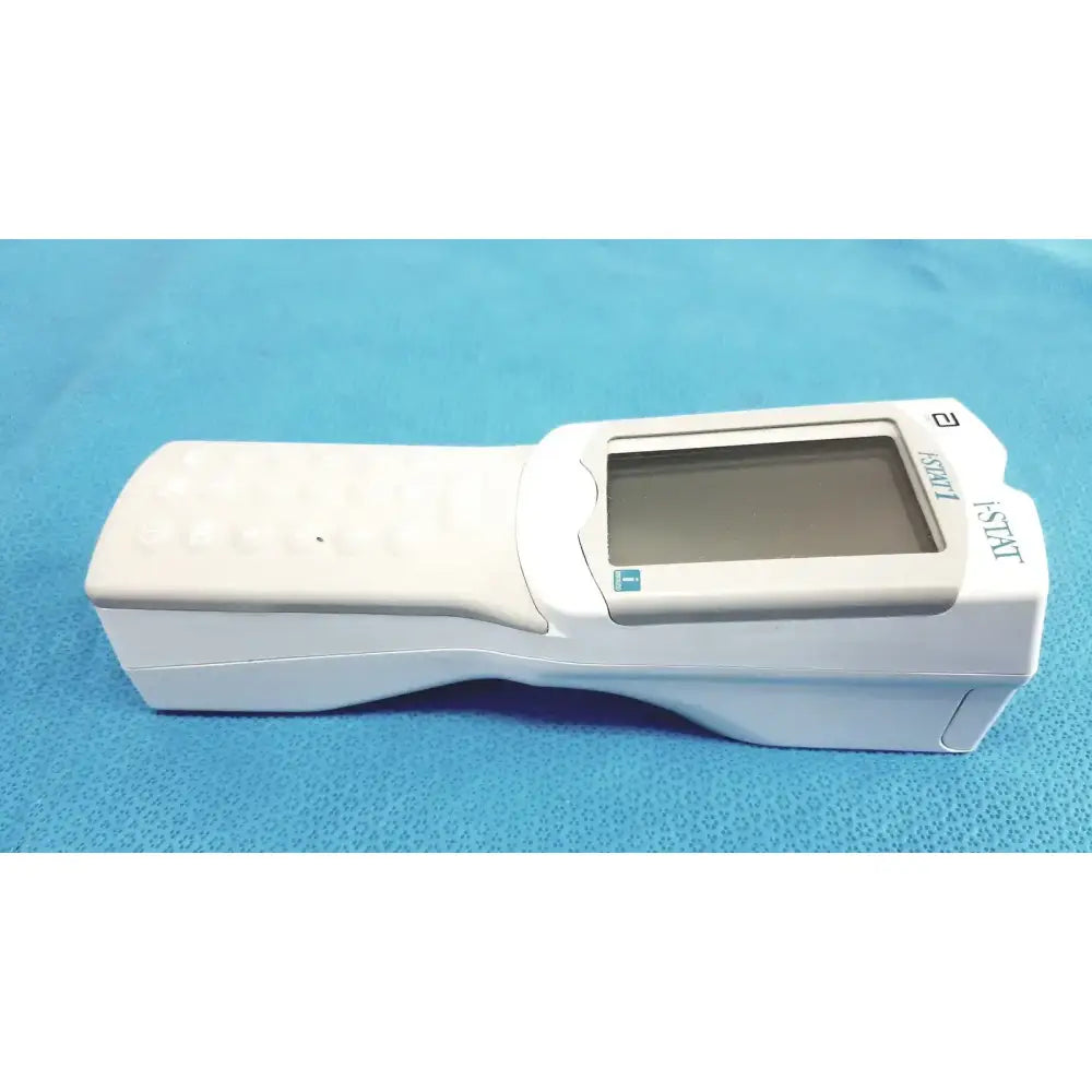Abbott i-STAT 1 300-G Handheld Blood Analyzer (Need Battery) Handheld Blood Analyzer, second-hand product photo 3
