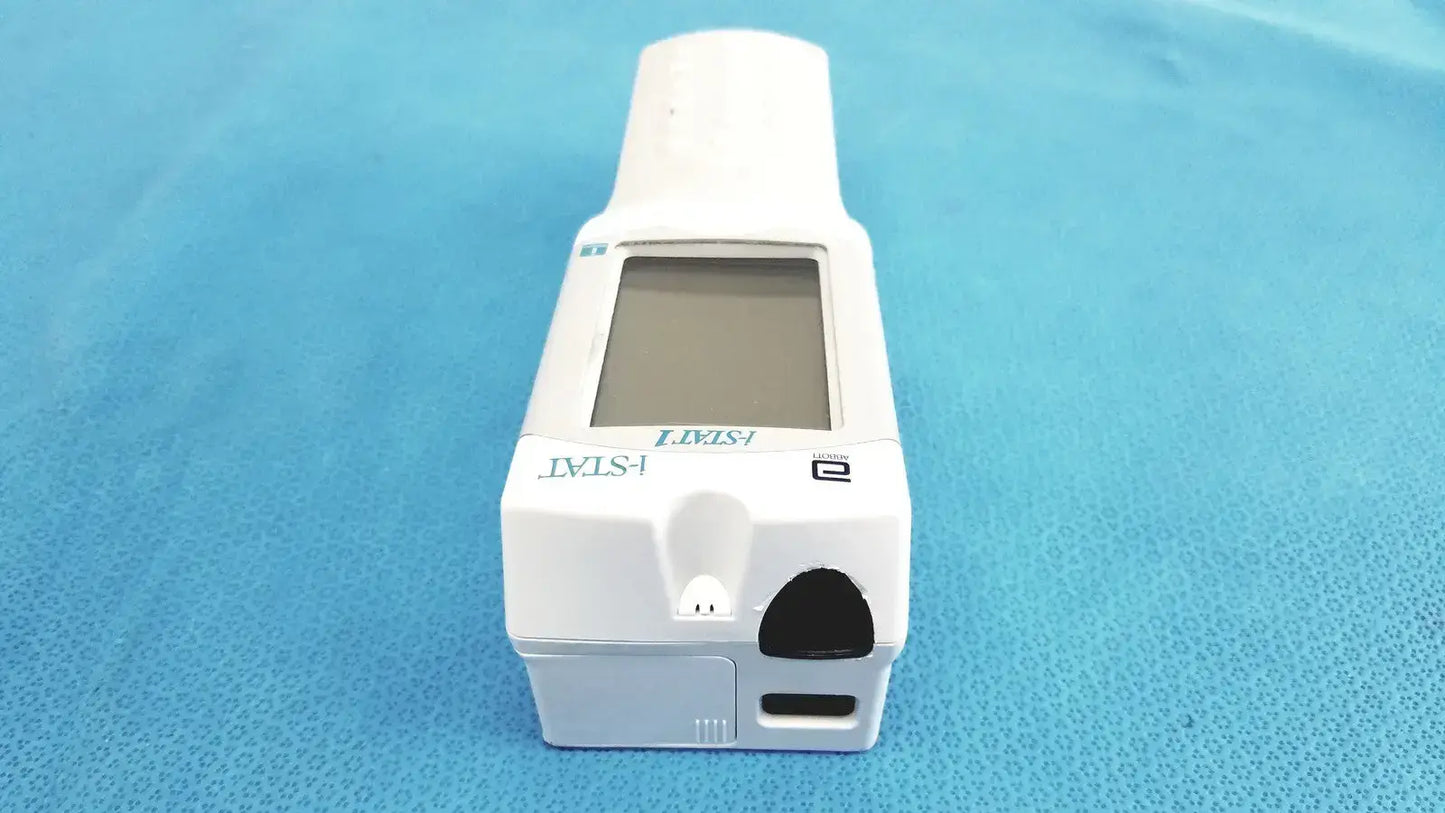 Abbott i-STAT 1 300-G Handheld Blood Analyzer (Need Battery) Handheld Blood Analyzer, second-hand product photo 4