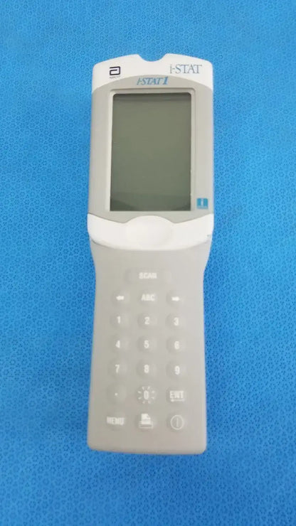 Abbott i-STAT 1 300-G Handheld Blood Analyzer w/ EBL 9V 600mAh Battery Blood Analyzer, second-hand product photo 1