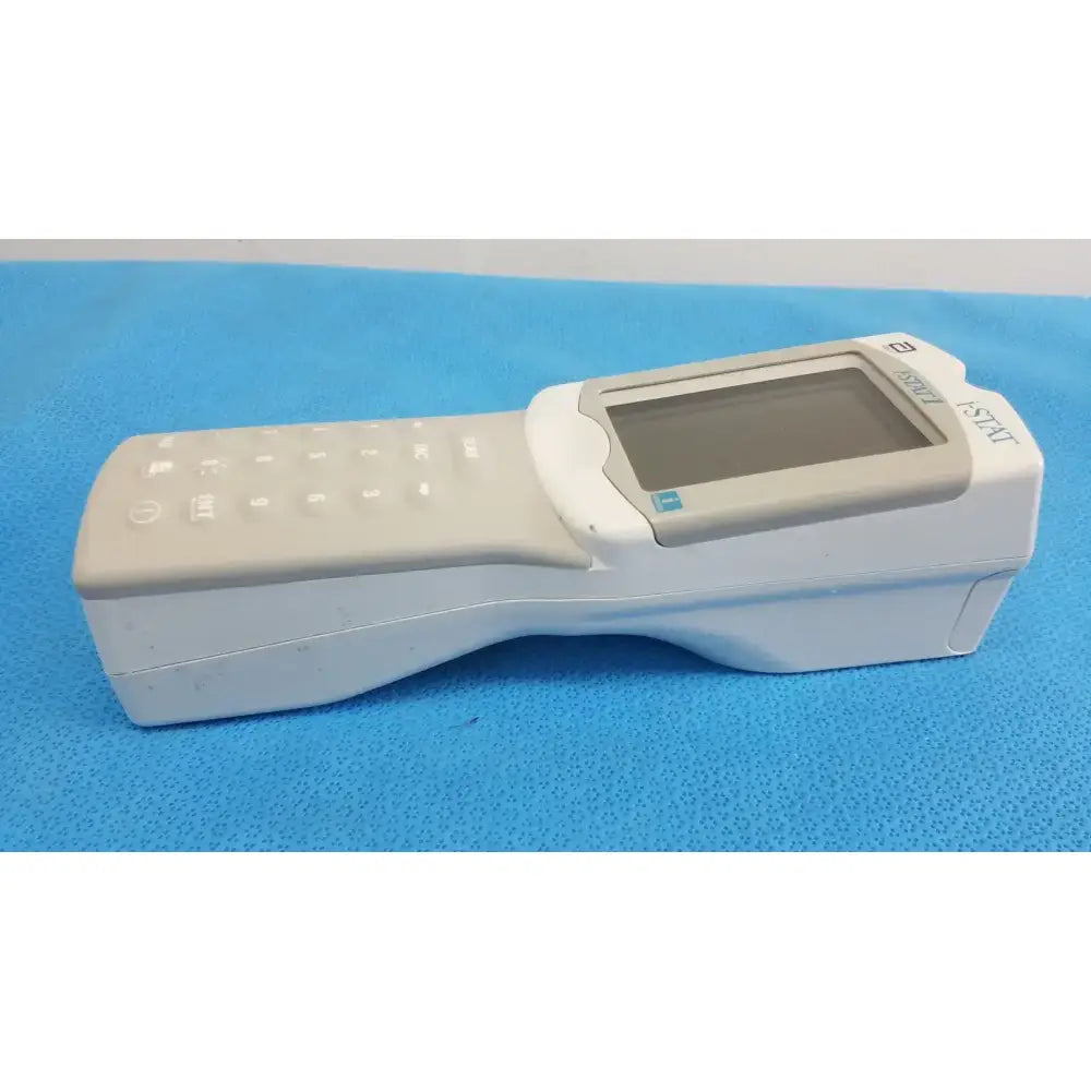 Abbott i-STAT 1 300-G Handheld Blood Analyzer w/ EBL 9V 600mAh Battery Blood Analyzer, second-hand product photo 10