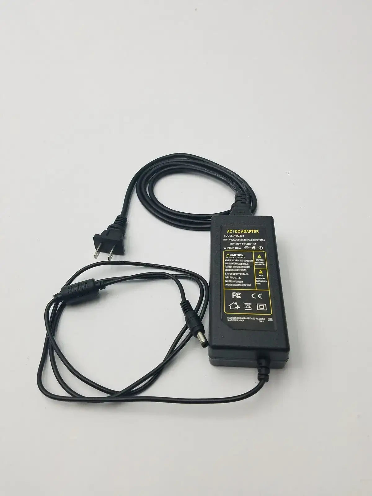 Generic AC/DC Adapter Model:YU0510 (100-240V-50/60Hz 1.6A) AC/DC Power Adapter, second-hand product photo 1