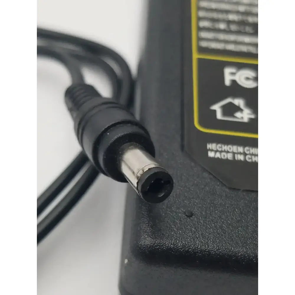 Generic AC/DC Adapter Model:YU0510 (100-240V-50/60Hz 1.6A) AC/DC Power Adapter, second-hand product photo 8