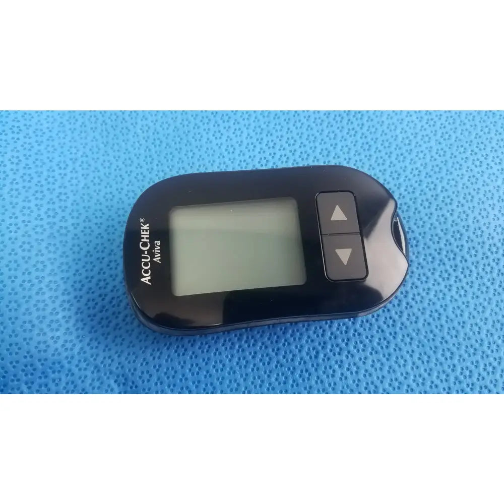 Accu-Chek Accu Chek Aviva Blood Glucose Monotring System With Bag Blood Glucose Monitoring System, second-hand product photo 3