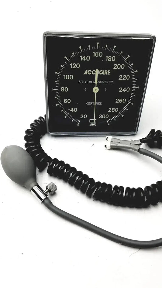 Accucare Sphygmomanometer Blood Pressure Monitor and Adult Cuff Blood Pressure Monitor, second-hand product photo 1
