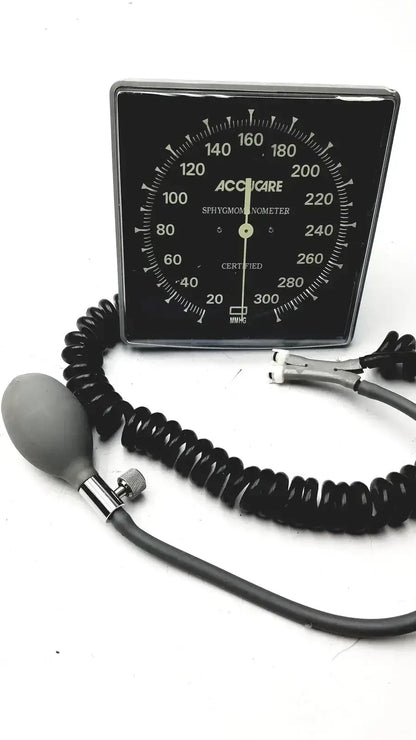 Accucare Sphygmomanometer Blood Pressure Monitor and Adult Cuff Blood Pressure Monitor, second-hand product photo 1