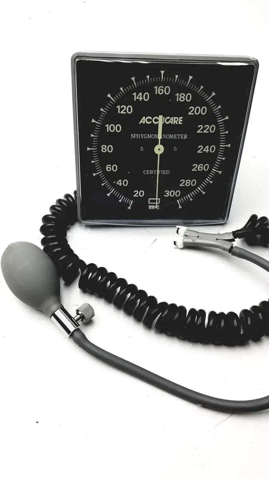 Accucare Sphygmomanometer Blood Pressure Monitor and Adult Cuff Blood Pressure Monitor, second-hand product photo 1
