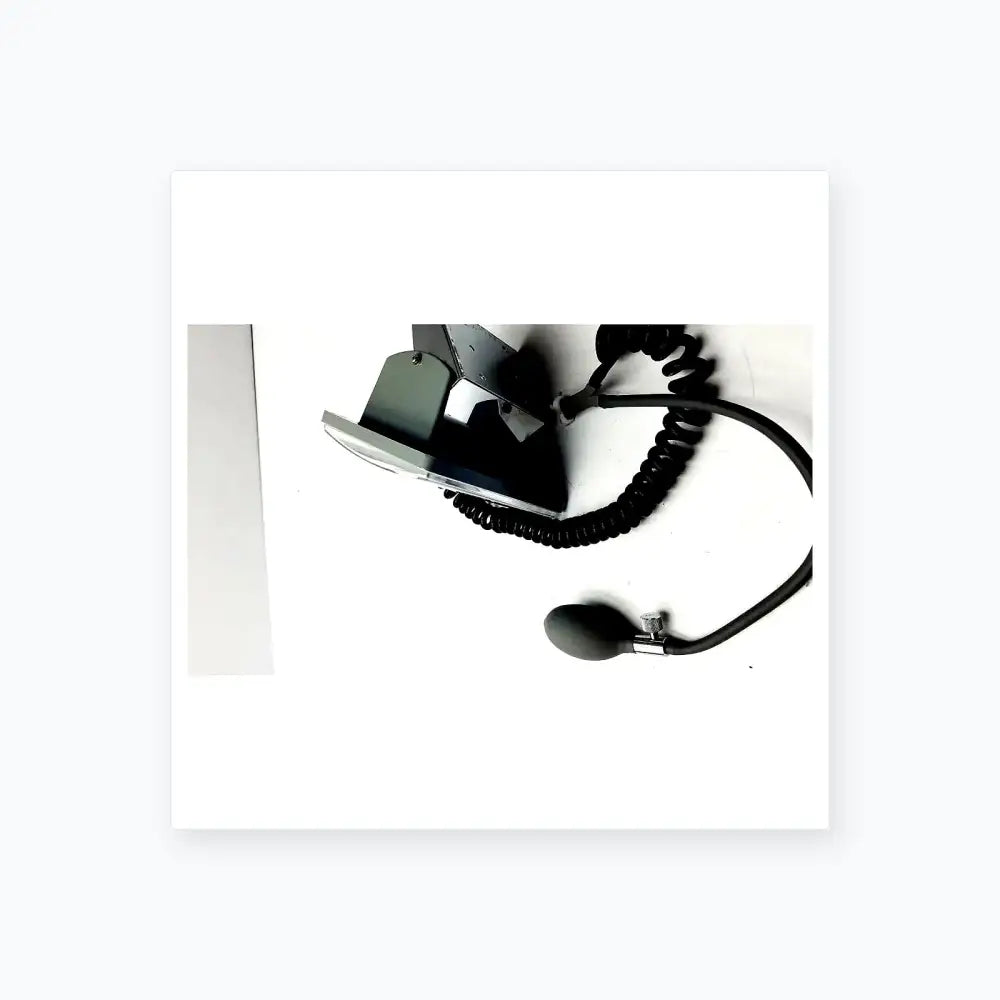 Accucare Sphygmomanometer Blood Pressure Monitor and Adult Cuff Blood Pressure Monitor, second-hand product photo 4