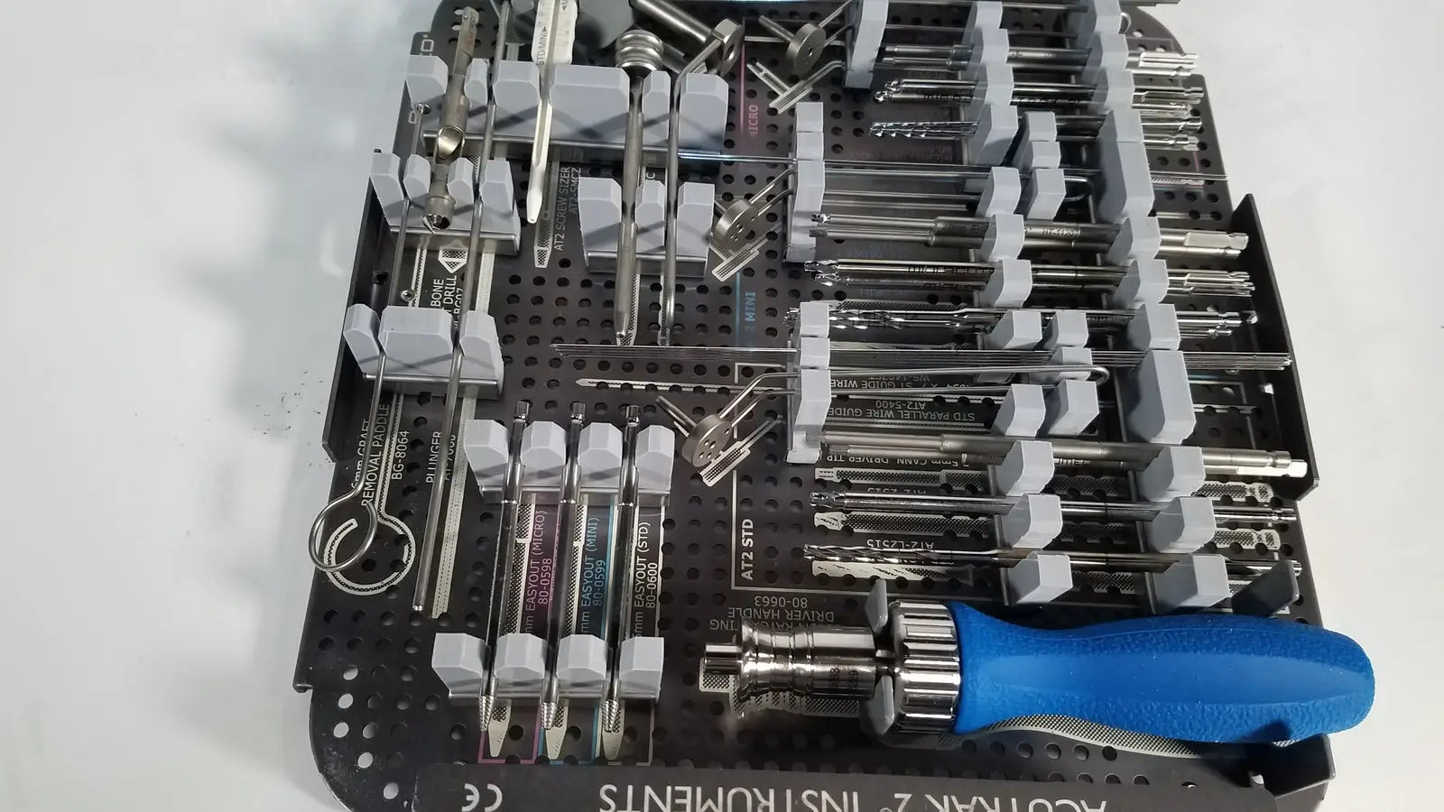 Reuse Medical Acutrak 2 Headless Compression Screw System Other Medical & Lab Equipment, second-hand product photo 1
